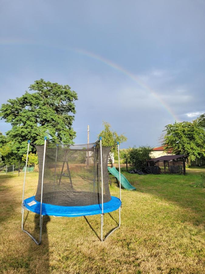 Wiejski Relax Pod "Zelaznym Szlakiem" Jastrzebie Zdroj Exterior photo