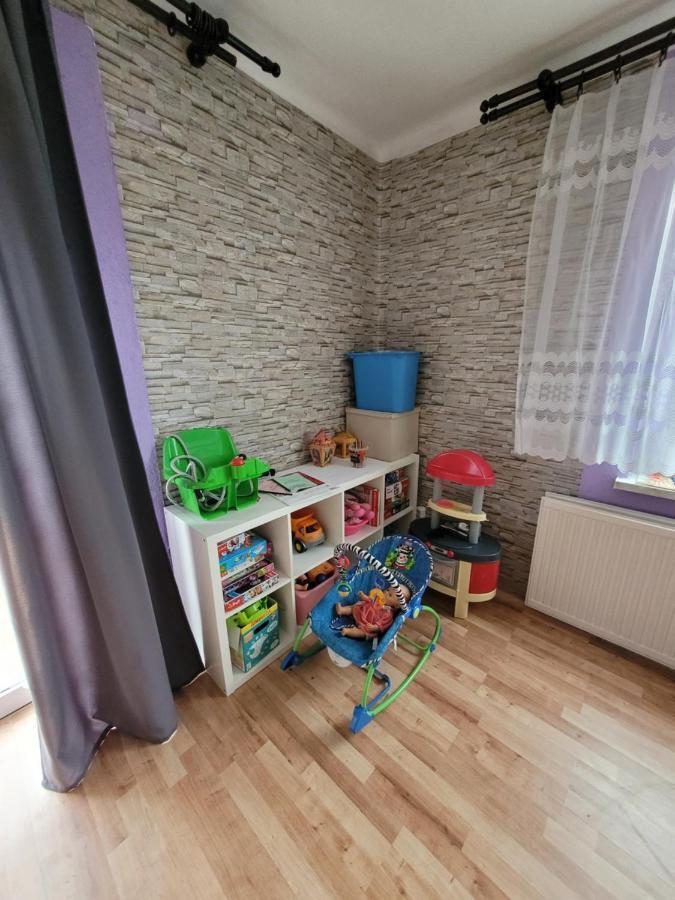 Wiejski Relax Pod "Zelaznym Szlakiem" Jastrzebie Zdroj Exterior photo